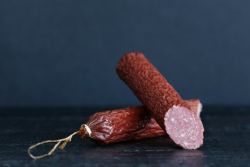 Salami (Luftgetrocknett) 400g/7,00 €